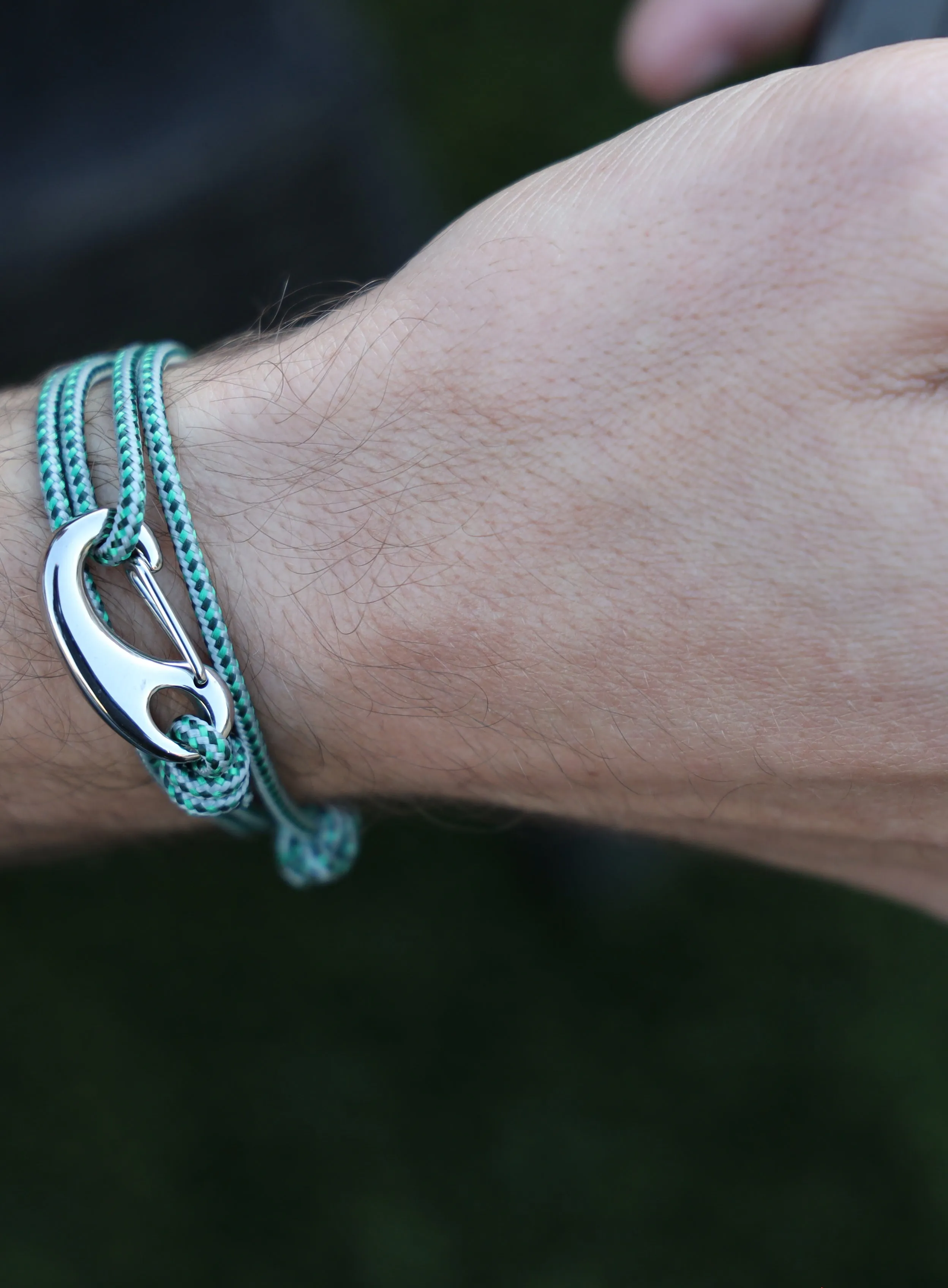Green   Gray Tactical Cord Bracelet for Men (Silver Clasp - 29S)