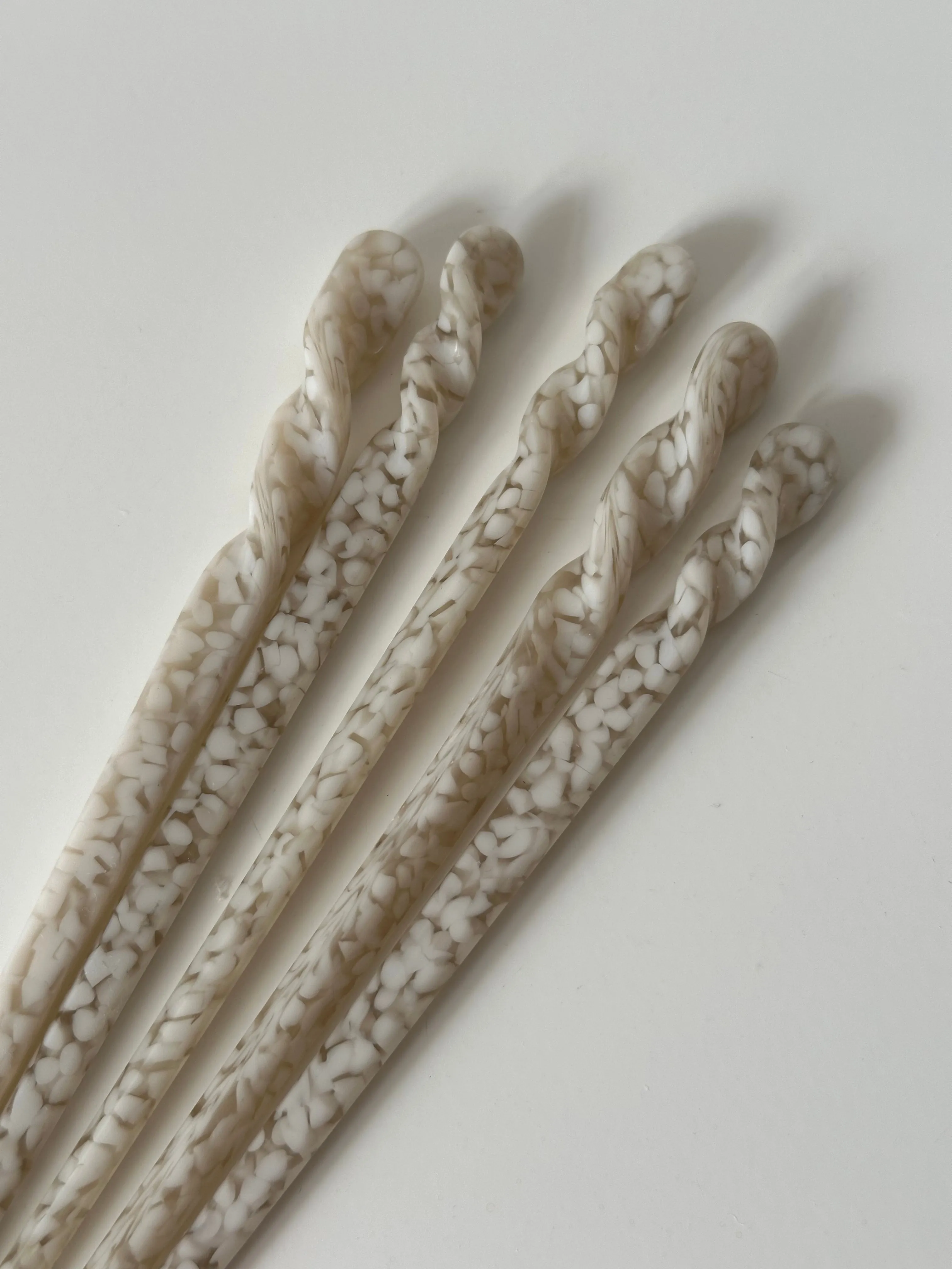 TWISTED HAIRPIN