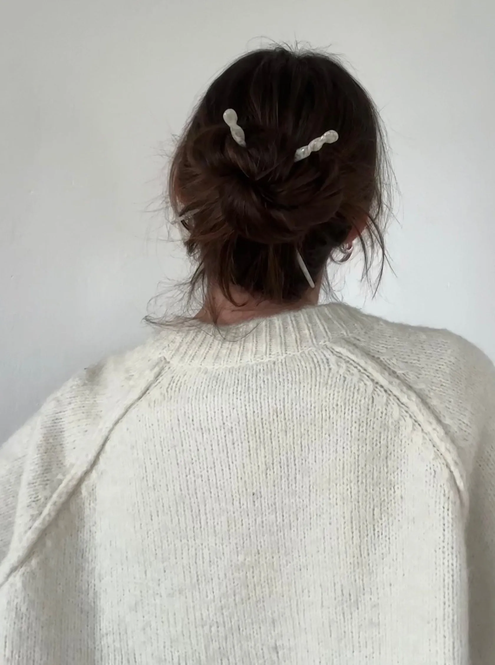 TWISTED HAIRPIN